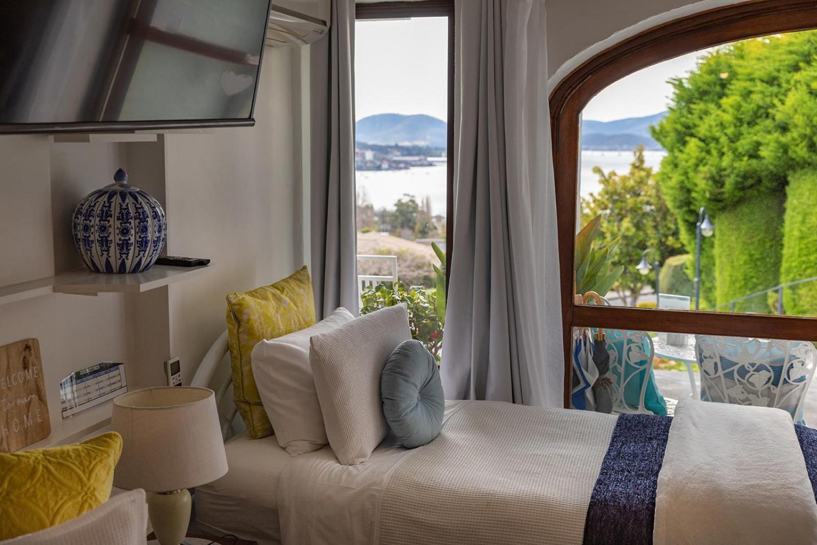 Million Dollar Views Apartment Hobart