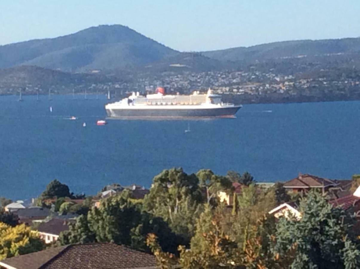 Million Dollar Views Hobart